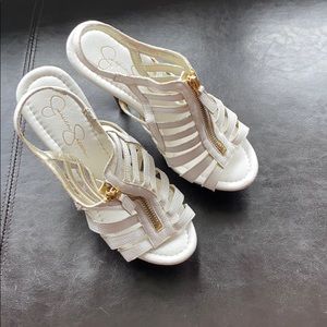 Jessica Simpson Gobow Heels